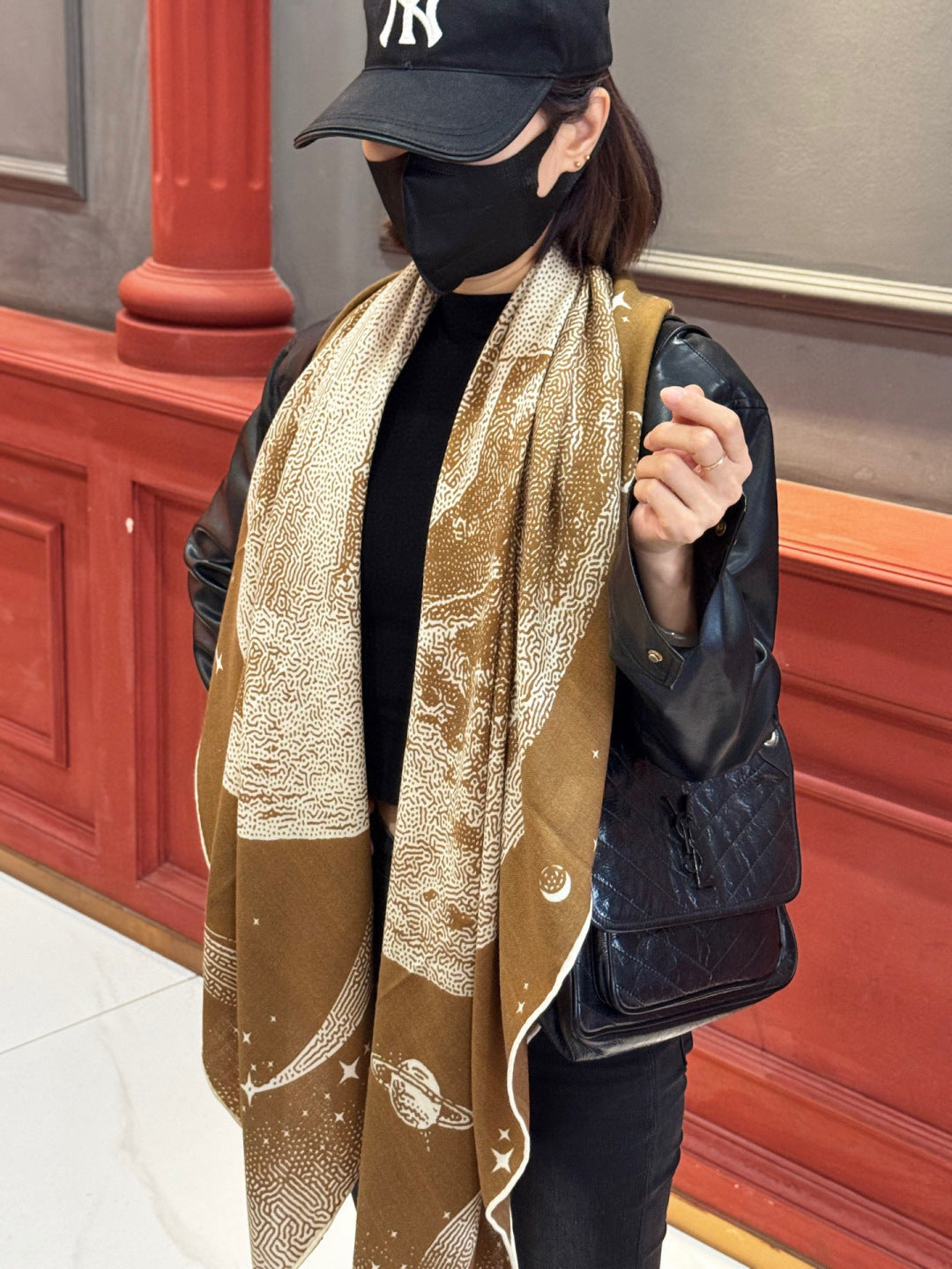 HERMES HERMES 25S SCARF 140 IN SILK CASERE 987421