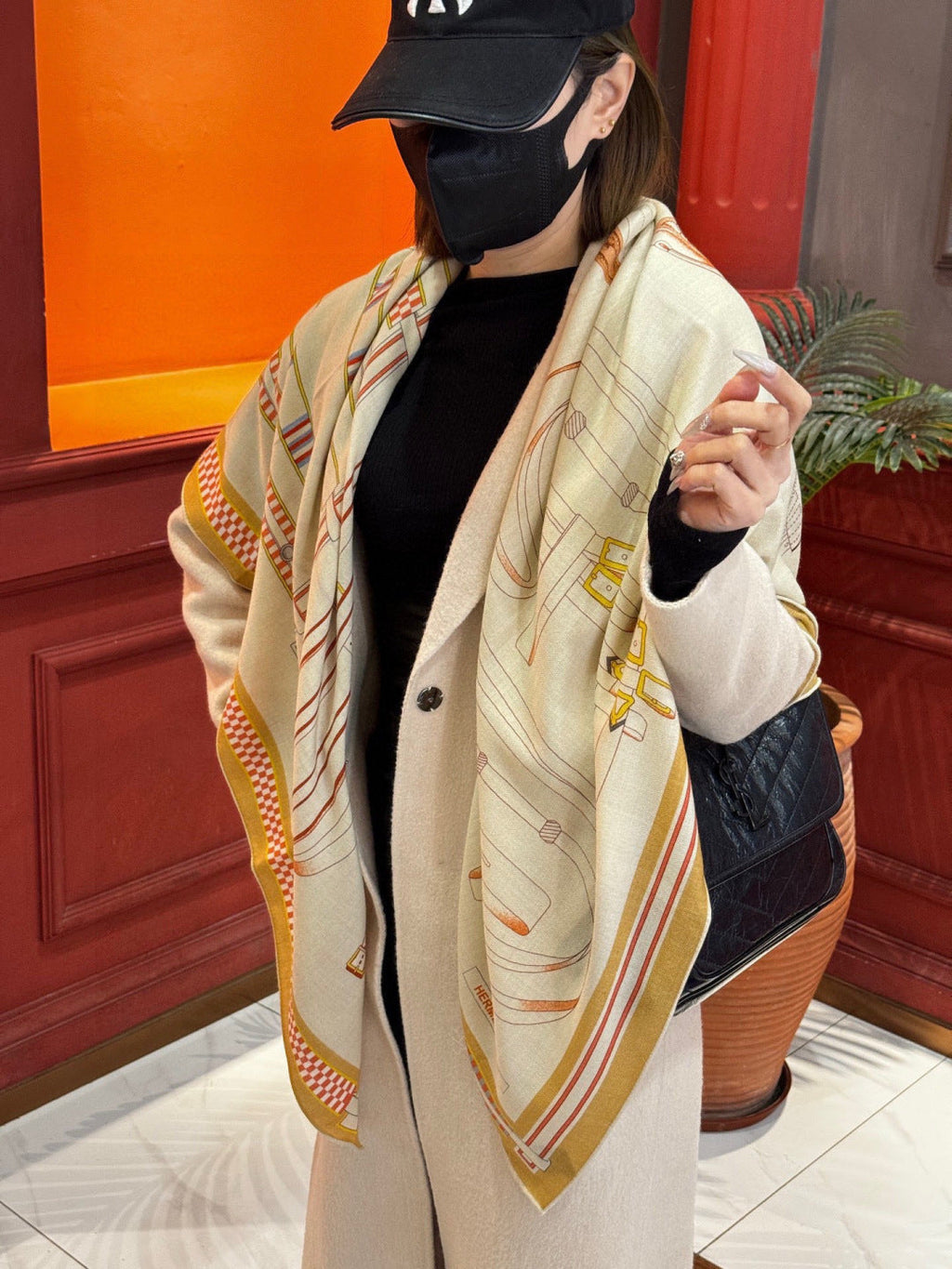 HERMES HERMES 25S SCARF 140 IN SILK CASERE 989481