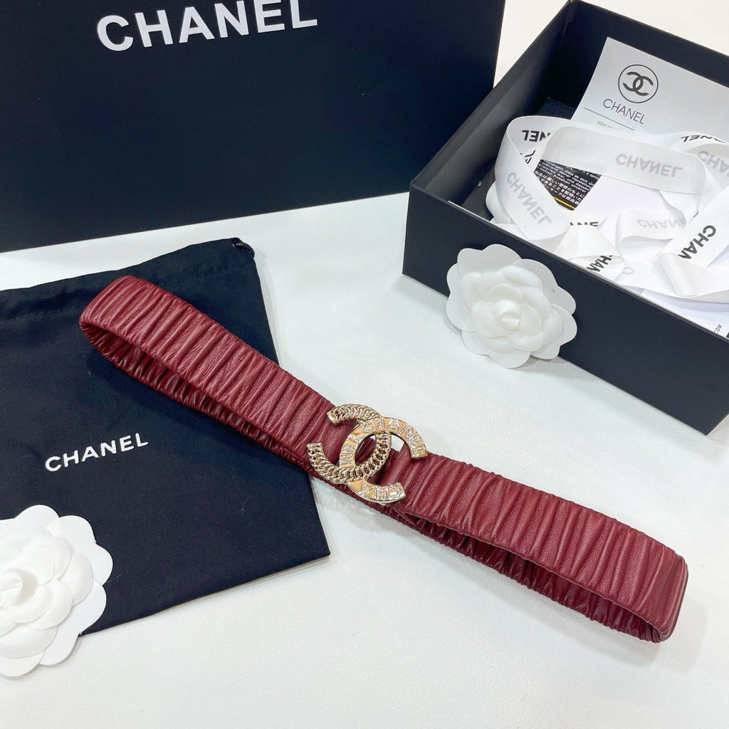 CHANEL DOUBLE 30MM STRETCH BELT IN RED CALFSKIN GOLD CHAIN BUCKLE CRYSTAL LOGO
