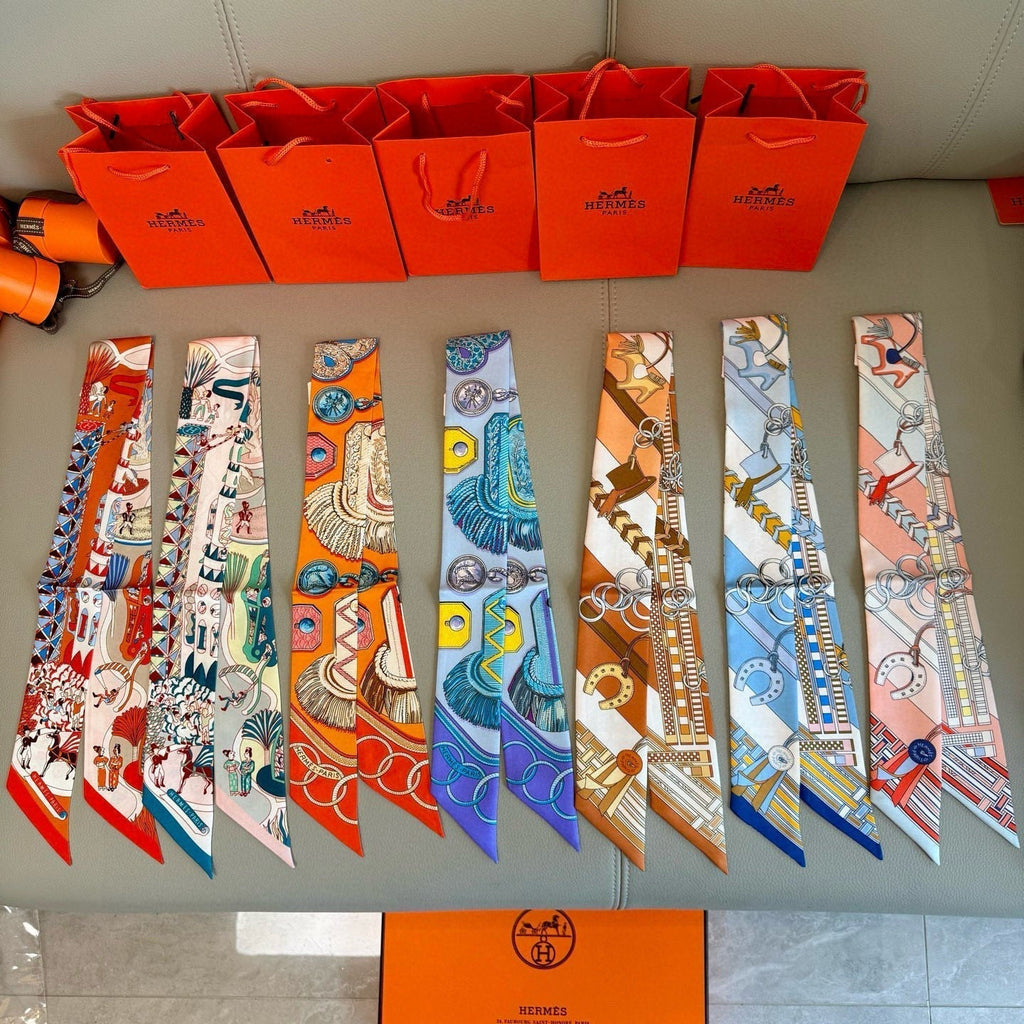 HERMES HERMES 25S SCARF 86 IN SILK 853142