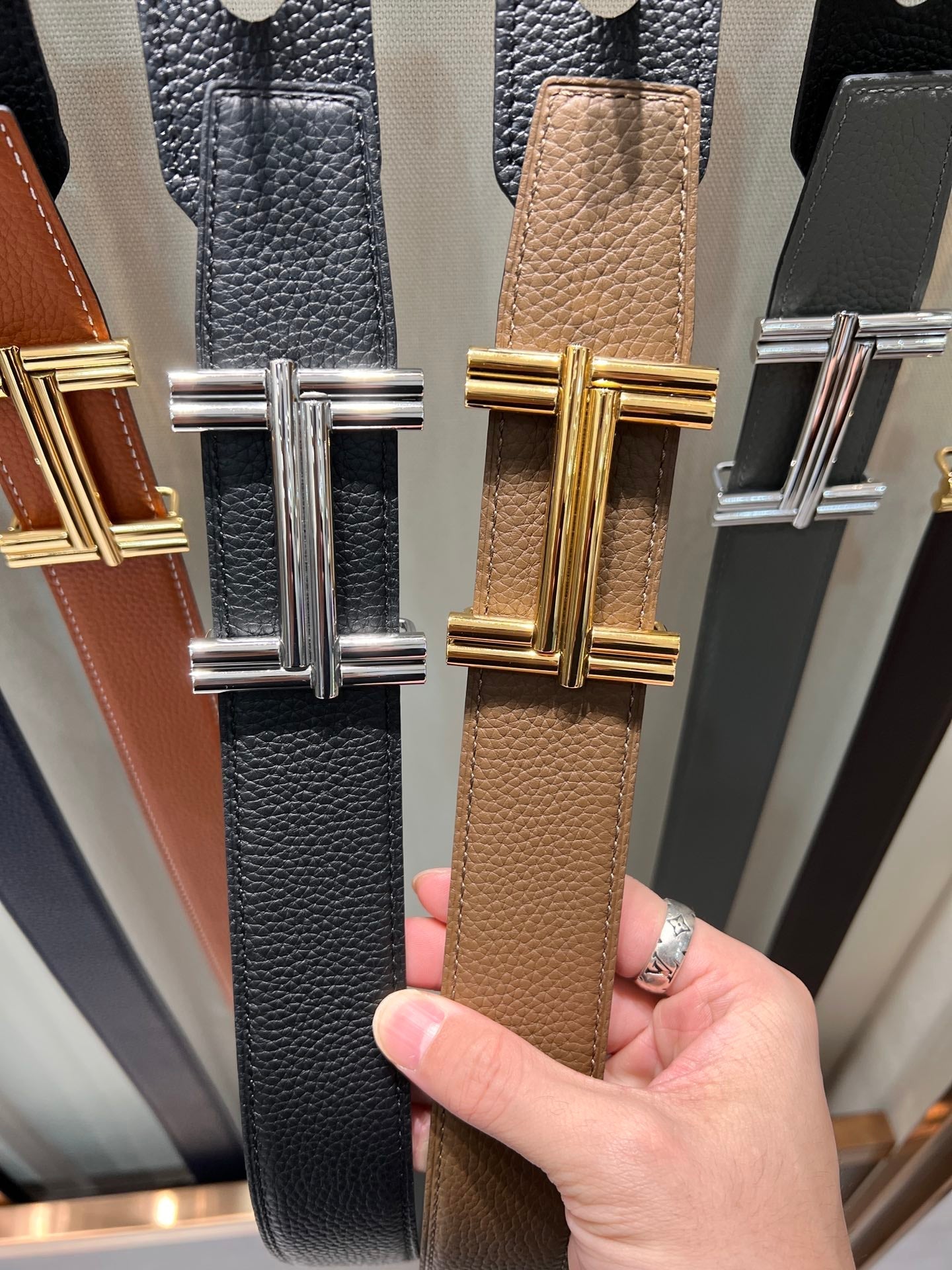 HERMES TRAVERSE BELT BUCKLE & REVERSIBLE BLACK LEATHER STRAP 38 MM SILVER HARDWARE