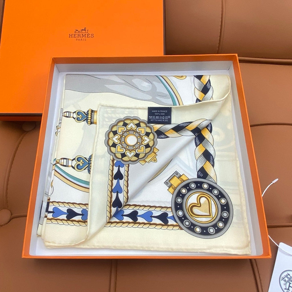 HERMES HERMES 25S SCARF 90 IN SILK 709686