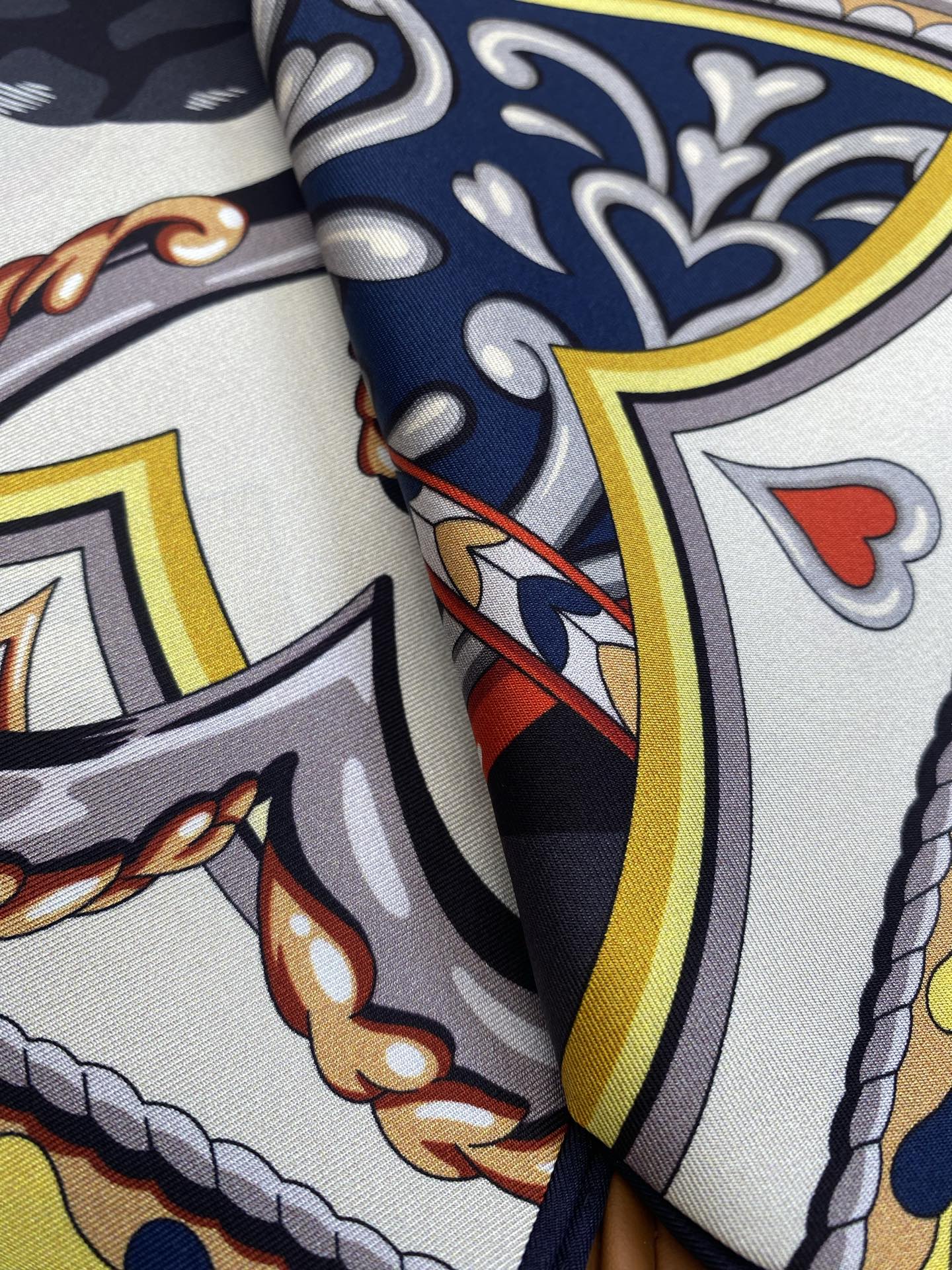 HERMES HERMES 25S SCARF 90 IN SILK 709687