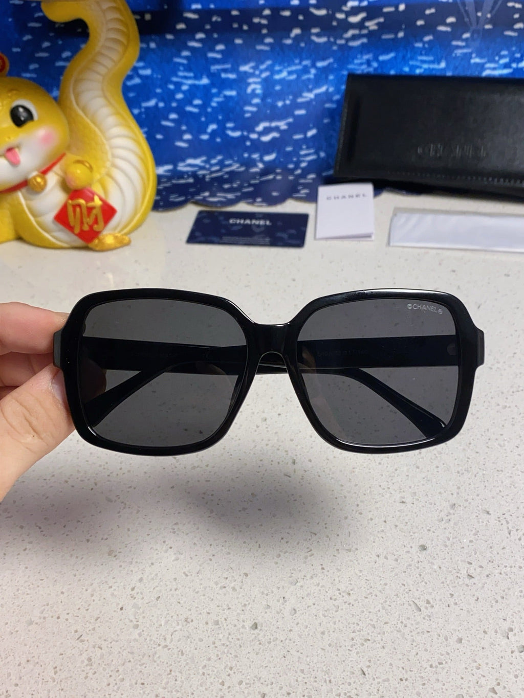 CHANEL SQUARE SUNGLASSES 638932 IN BLACK ACETATE
