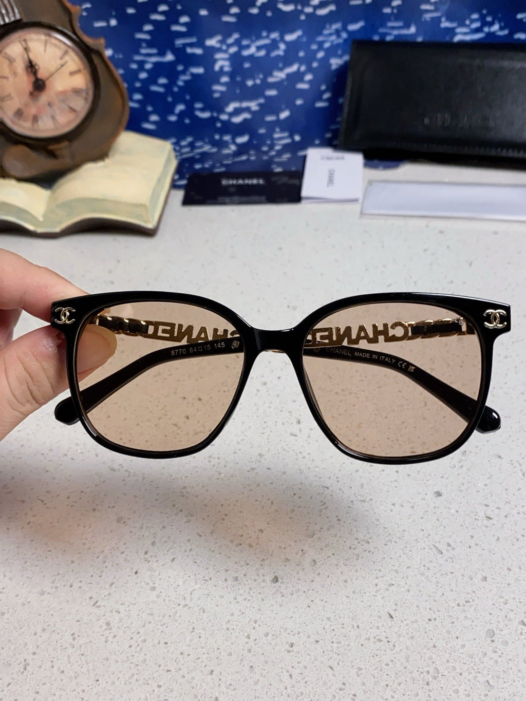 CHANEL SQUARE SUNGLASSES 632028 IN BLACK ACETATE LIGHT BROWN LENSES
