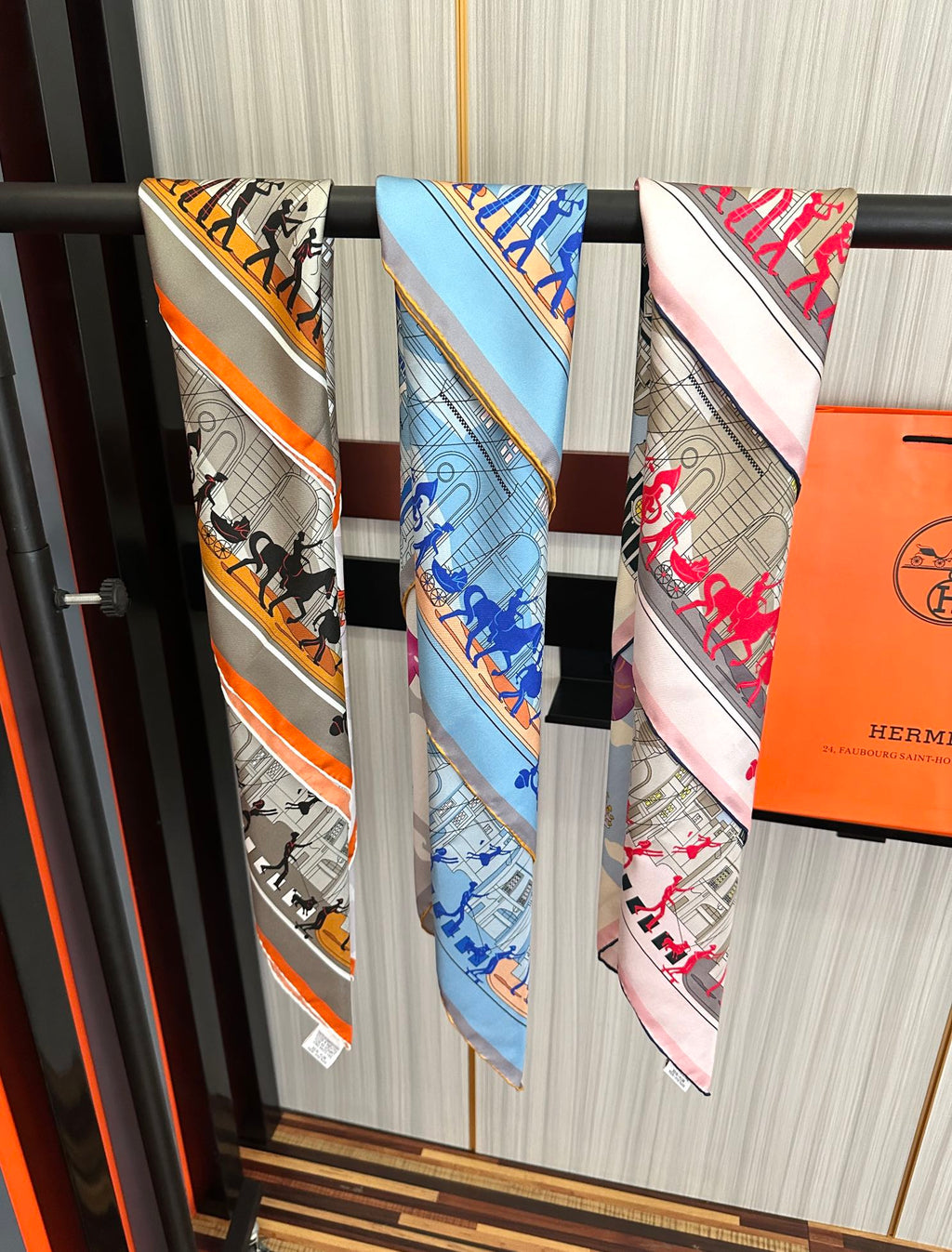 HERMES HERMES 25S SCARF 90 IN SILK 730547