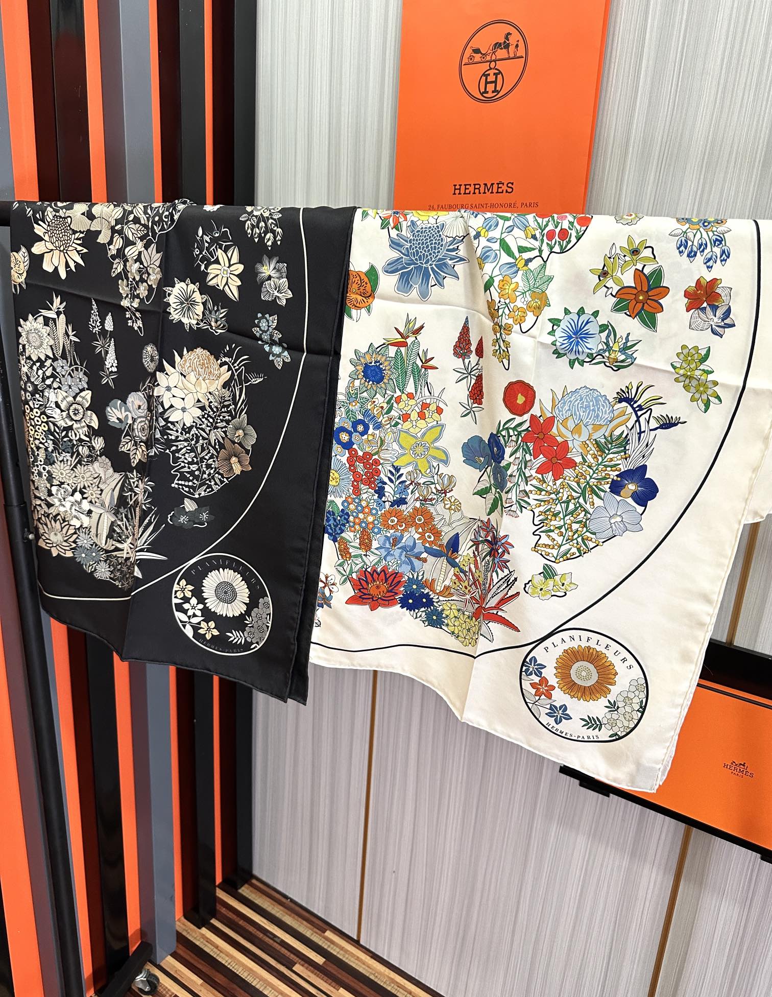 HERMES HERMES 25S SCARF 90 IN SILK 735732