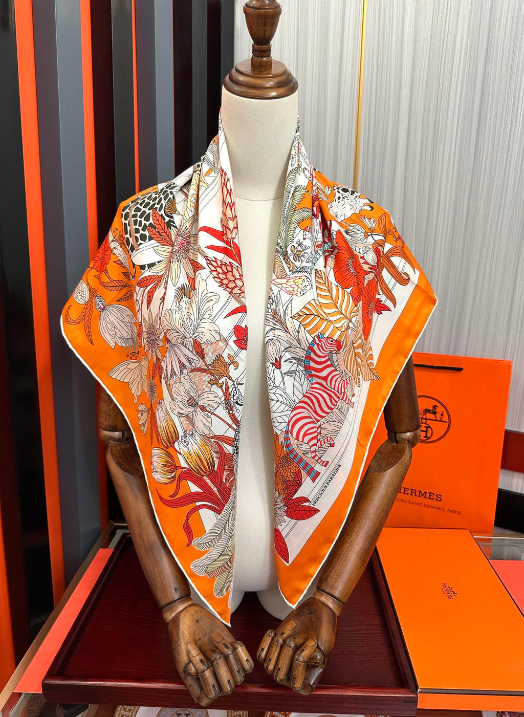 HERMES HERMES 25S SCARF 90 IN SILK 735740