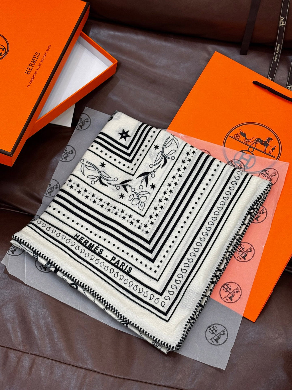 HERMES HERMES 25S SCARF 140 IN CASERE SILK 727316