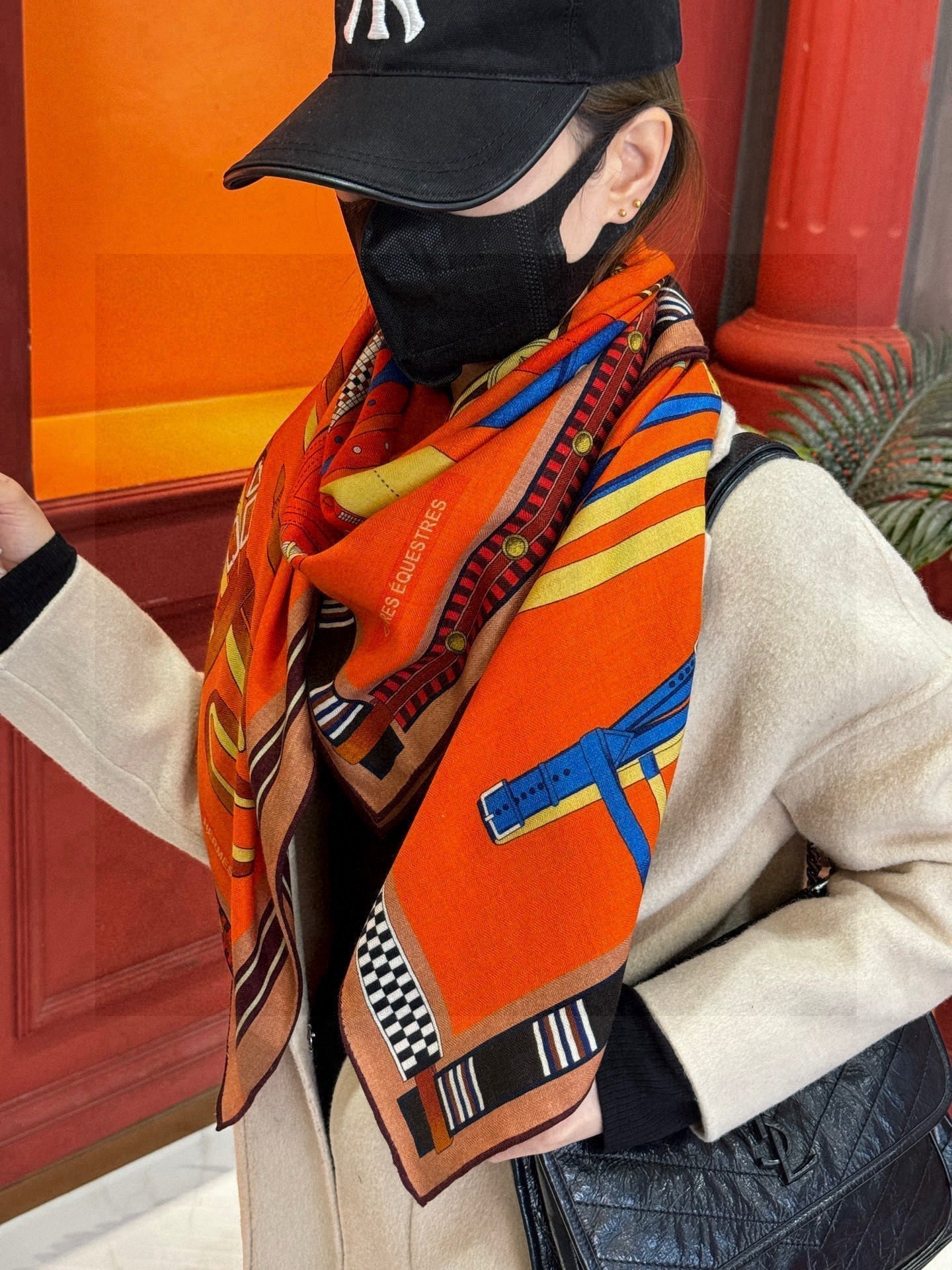 HERMES HERMES 25S SCARF 140 IN SILK AND CASERE 735809