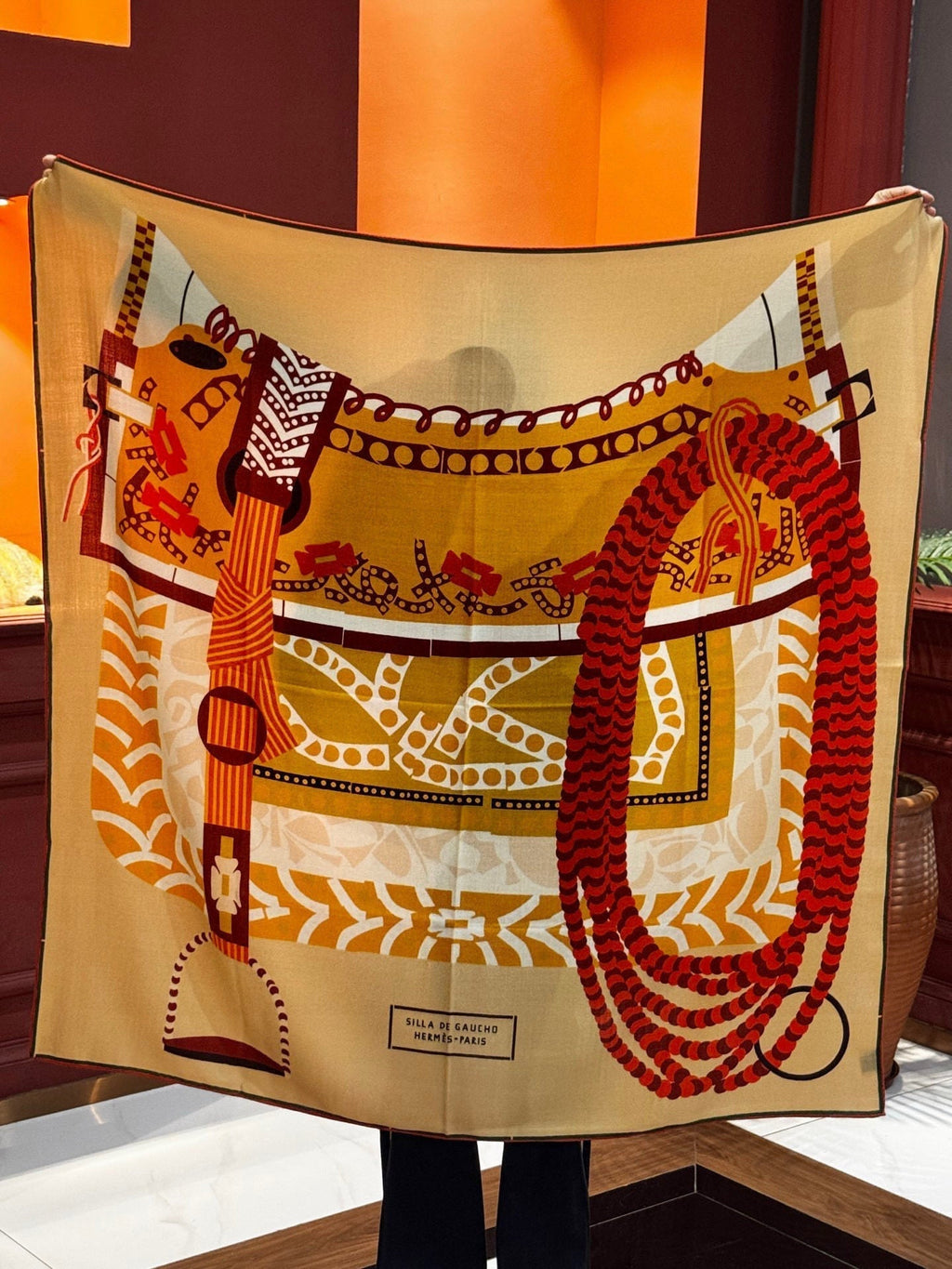 HERMES HERMES 25S SCARF 140 IN SILK 854767
