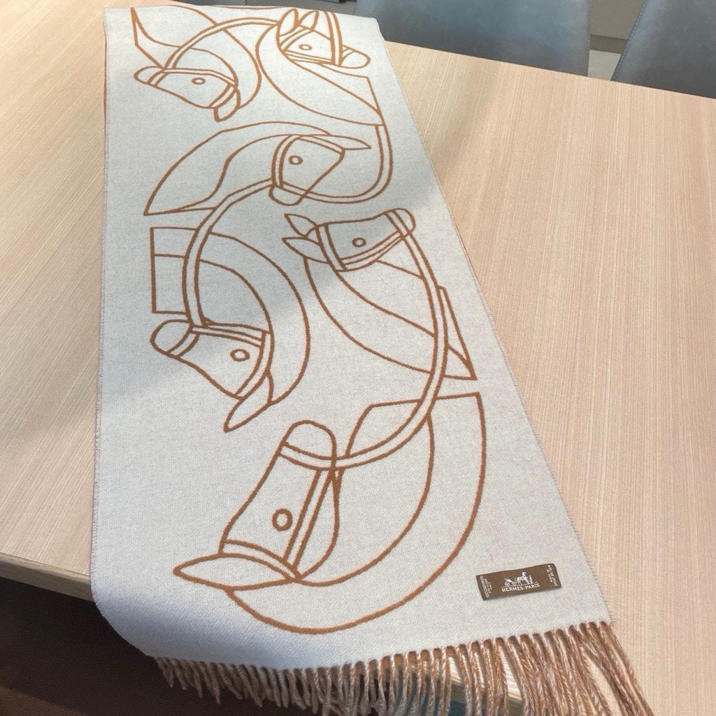HERMES CASAQUE ENTRELACS EQUESTRES 190 CM SCARF IN COPPER BROWN CASERE
