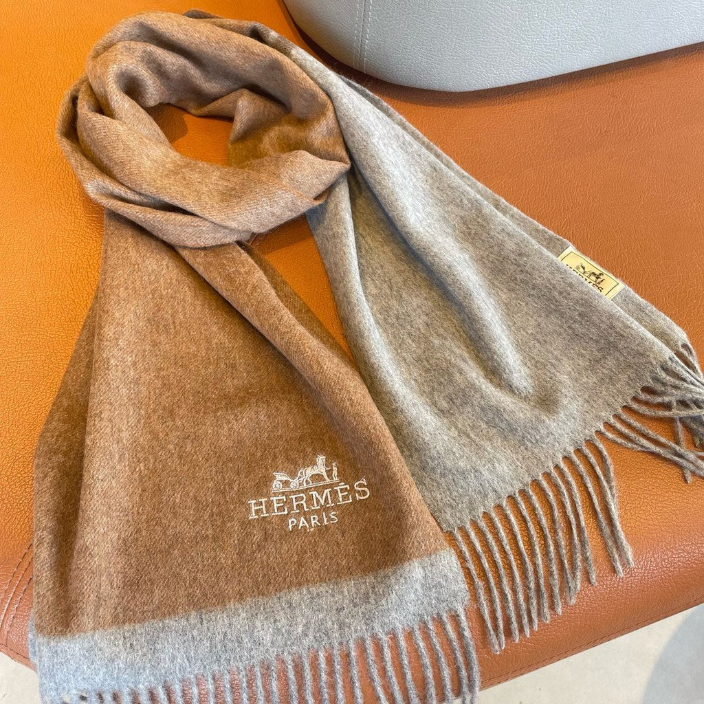 HERMES CASERE SCARF 180 CM PERSIAN ORANGE