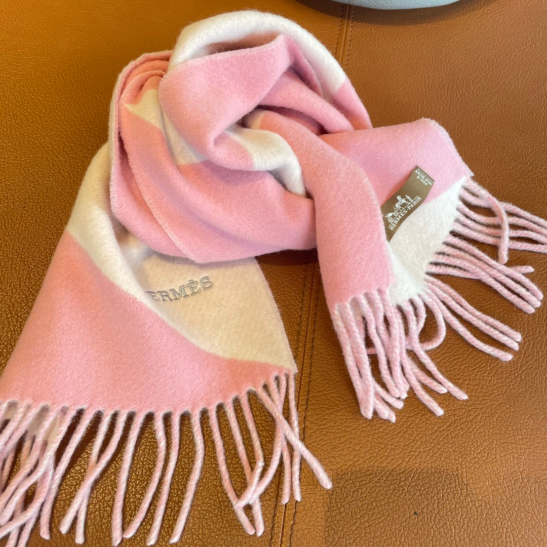 HERMES SCARF 150 CM IN BABY PINK MIX WHITE CASERE