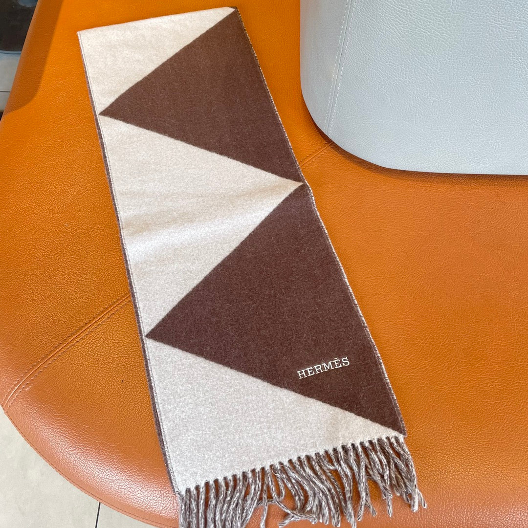 HERMES SCARF 150 CM IN CHOCOLATE BROWN MIX WHITE CASERE